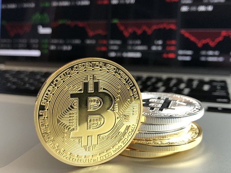 What to expect as Bitcoin bleeds and crypto market cap shrinks?